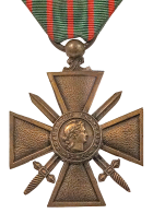 Croix de Guerre (with plam)