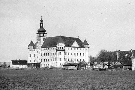 Hartheim euthanasia centre