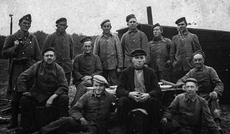 Prisoners on work detail