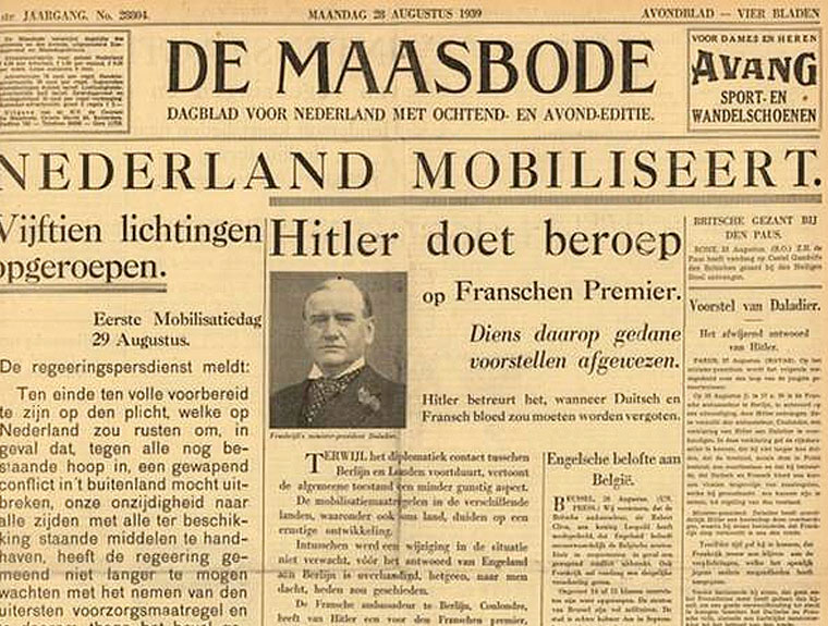 Dutch pre war newspaper showing the increasing threat of war.