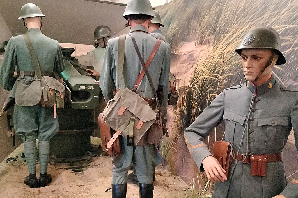 The museum features beautiful dioramas 