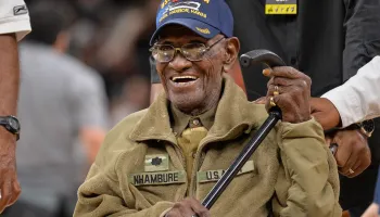 Veteran Richard Overton still waiting for a headstone