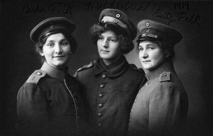 Betty Falk (far-right) and sisters in WWI German Red Cross-uniforms