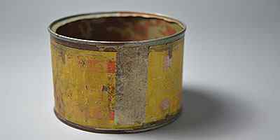 Zyklon B gas, a pest-killer easy to transport and use, would soon became their best allied due to its efficiency and low cost. On September 3-5, 1941 Auschwitz-Birkenau hosted the first experiments with this gas, used up to then against lice and other insects. After penetrating the lungs through inhalation, Zyklon B caused in its victims excruciating pain, violent convulsions and, finally, a heart attack.