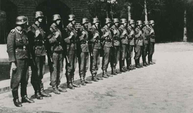 Guard battalion at Kamp Vught