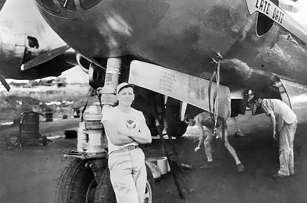 Florian in front of his B29 Superfortress