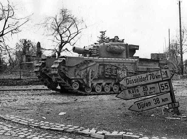 A Churchill AVRE (Armoured Vehicle Royal Engineer) tank armed with the 290 mm Petard spigot mortar
