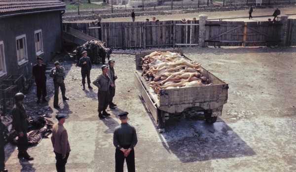 US soldiers inspect the atrocities