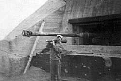 Vaughan showing the big guns with large shells