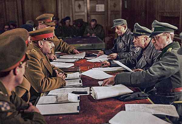 The German surrender was signed in Wageningen (NL)