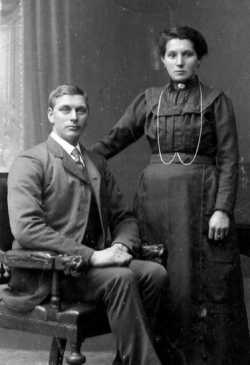 Parents of Daan van de Velde, farmhand Cornelis van de Velde (1883-1951) and Johanna Jansen (1887-1925)